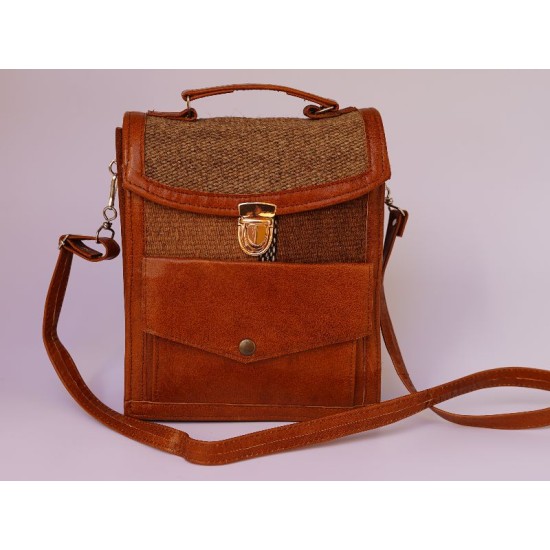 Sac à dos marron artisanal