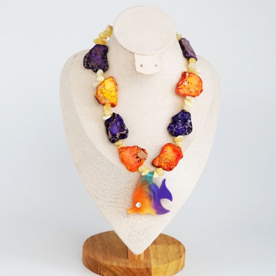 Collier triangle